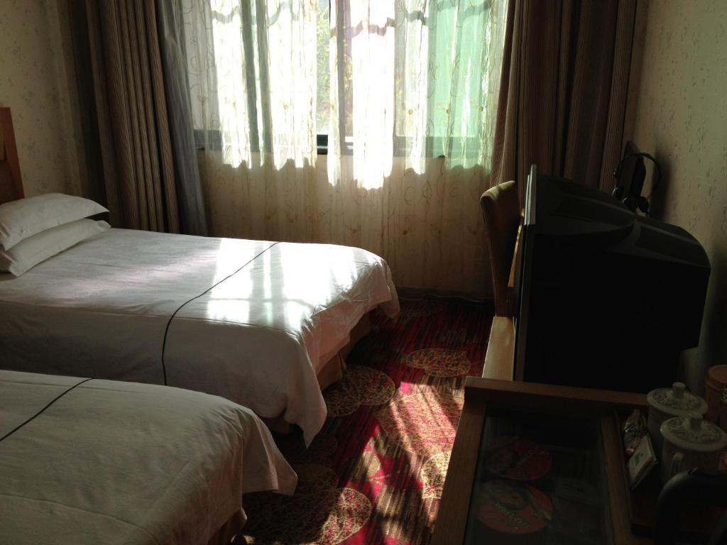 Jingshan Business Hotel 이우의오 객실 사진